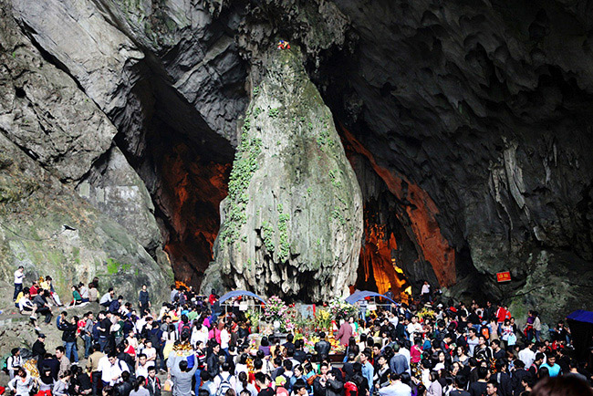 tour Ha Noi Chua Huong 1 ngay